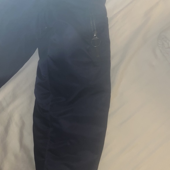 COPY - Lacoste size is large color is navy blue - Picture 10 of 10